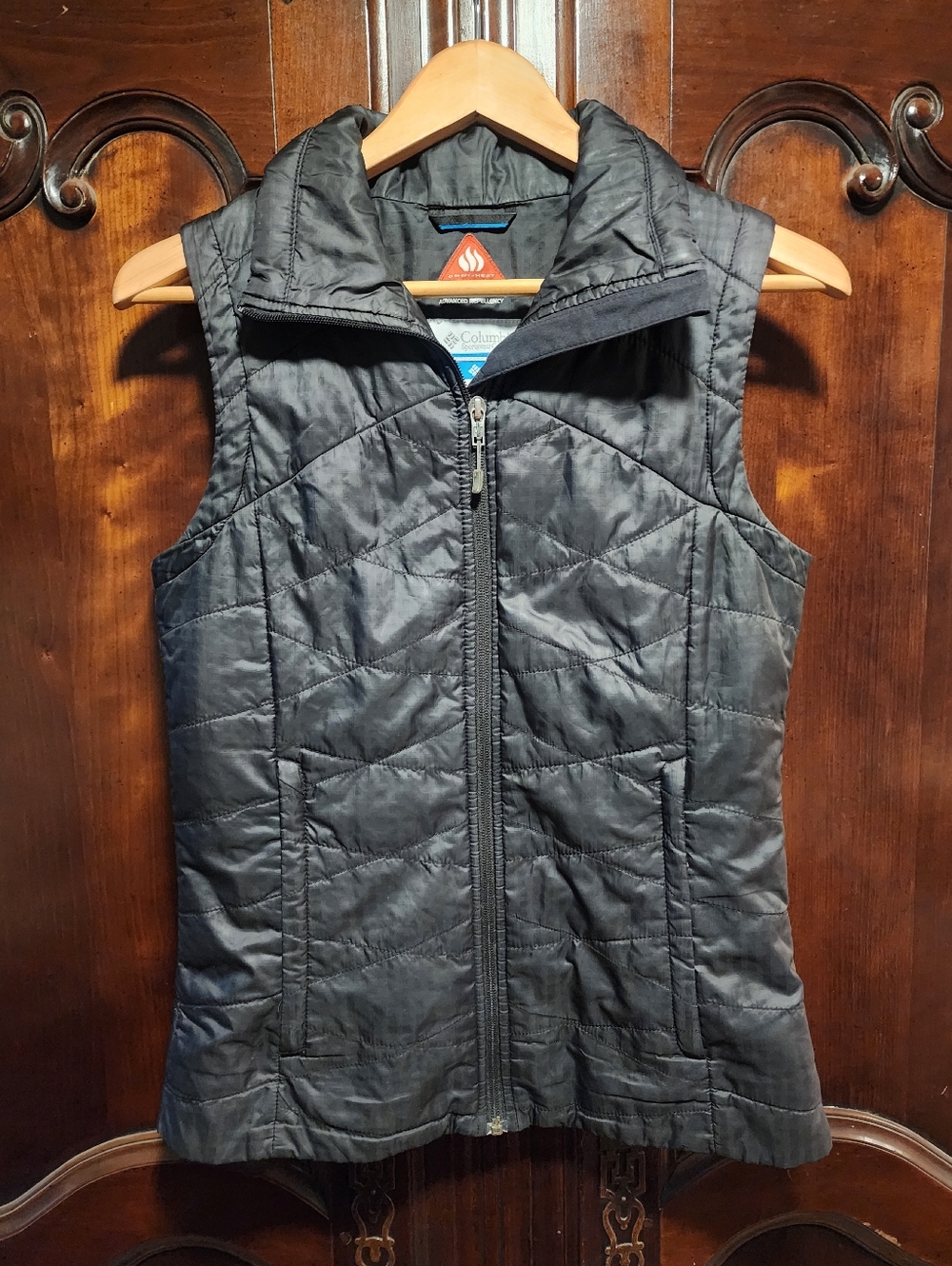 COLUMBIA - Black Omni - Heat Vest